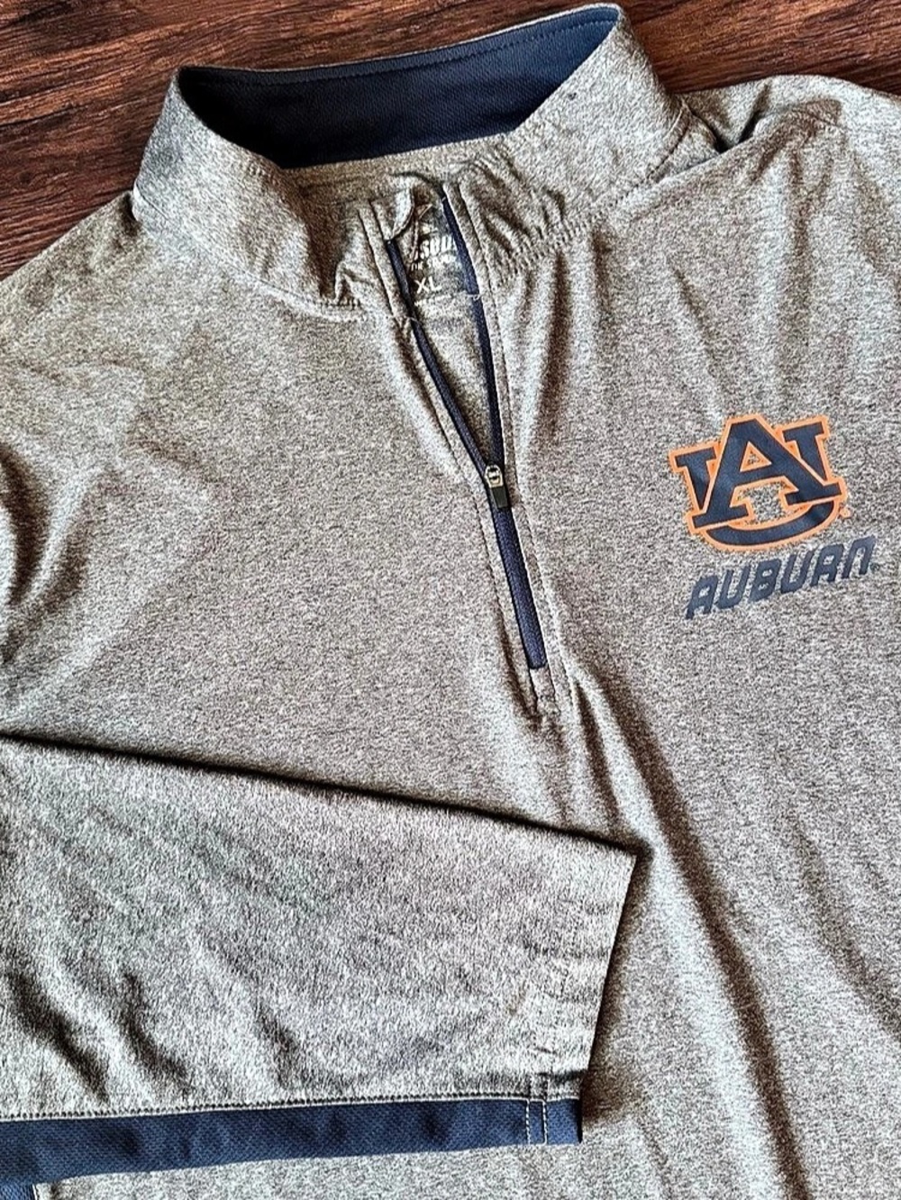AUBURN TIGERS 1/4 ZIP PULLOVER Men's Size XL Gray Navy Orange Colosseum Athletic